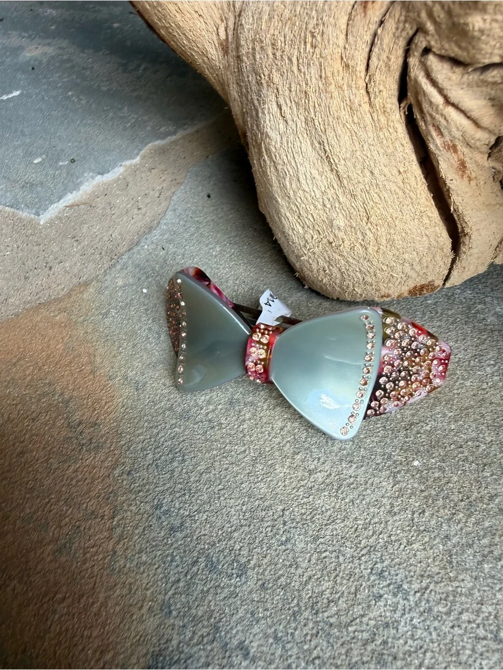 New🌟anthropologie-Elegant Marble Bow Hair Clip with Pink Crystal Accents